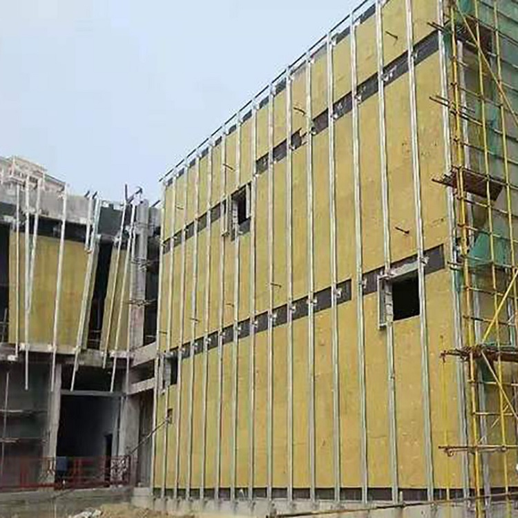 建筑保温材料区别解析:XPS挤塑板与外墙岩棉板 建筑保温材料区别解析:XPS挤塑板与外墙岩棉板